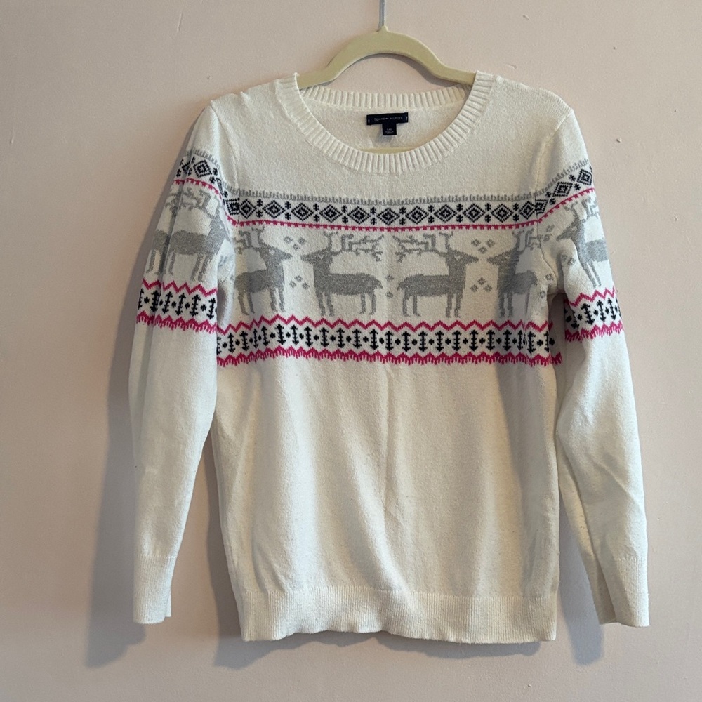 Tommy Hilfiger Cream Sweater with Reindeer Design